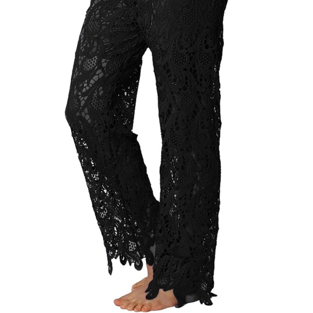 M USA Black Lace Crochet Cover-Up Pants Built-In Shorts Size S/M EUC